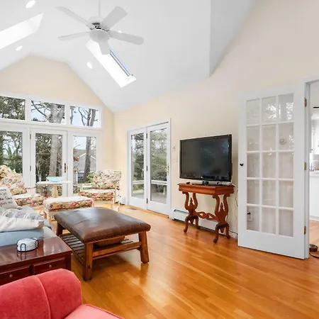 853 Route 28 Harwich Port Cape Cod - Sandy Spot